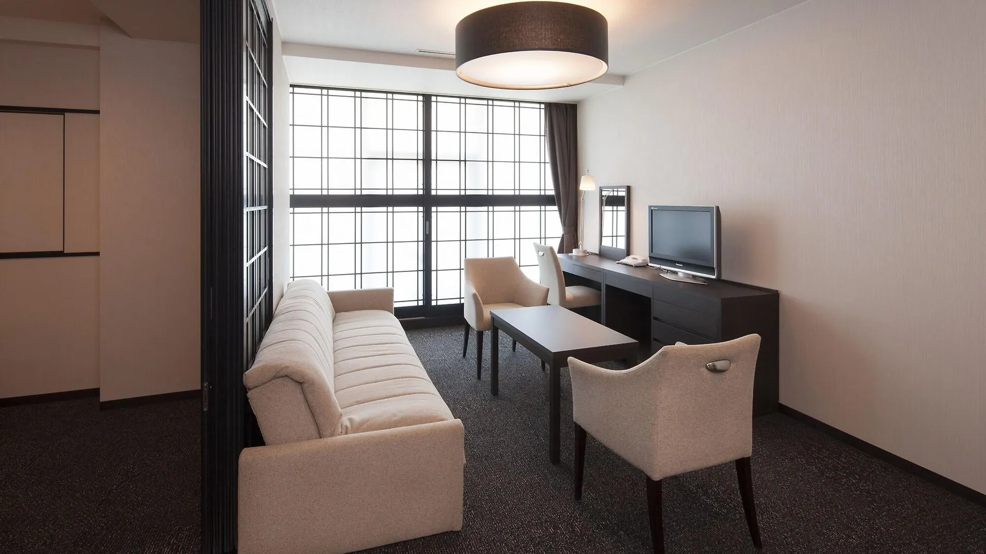 ****  Kyoto Tower Hotel Japão