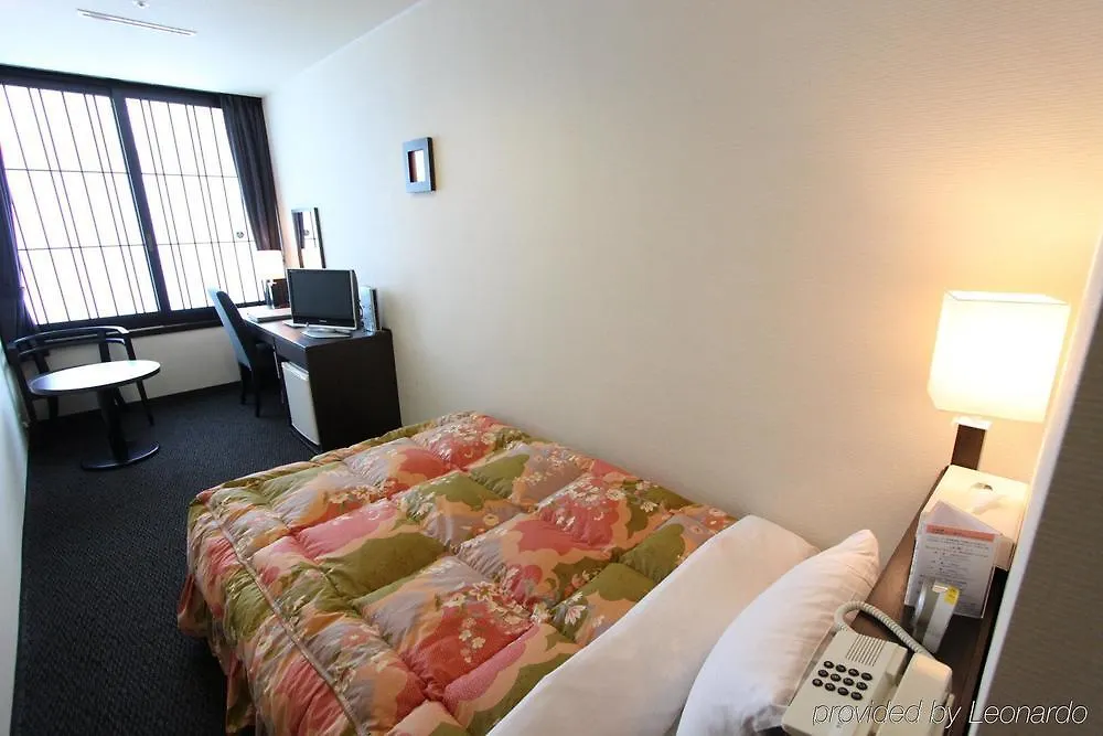 Kyoto Tower Hotel 4*,
