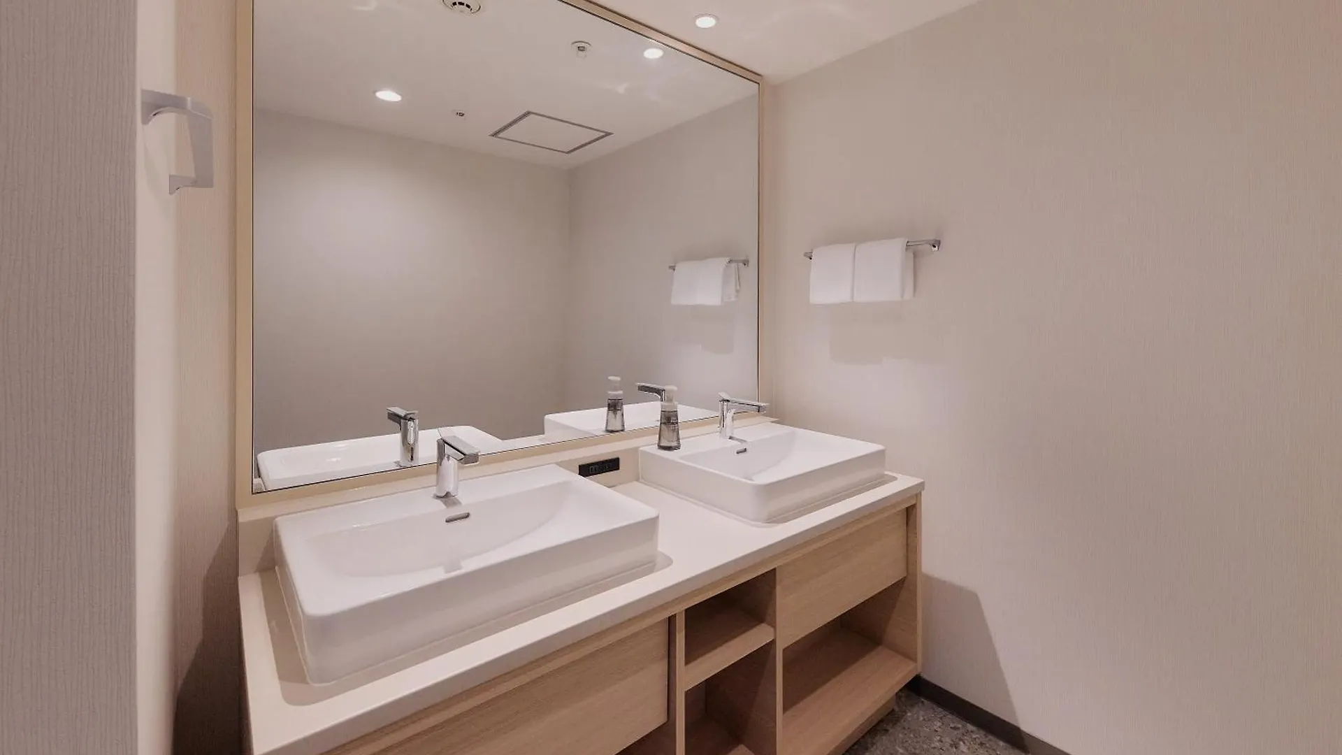 Kyoto Tower Hotel